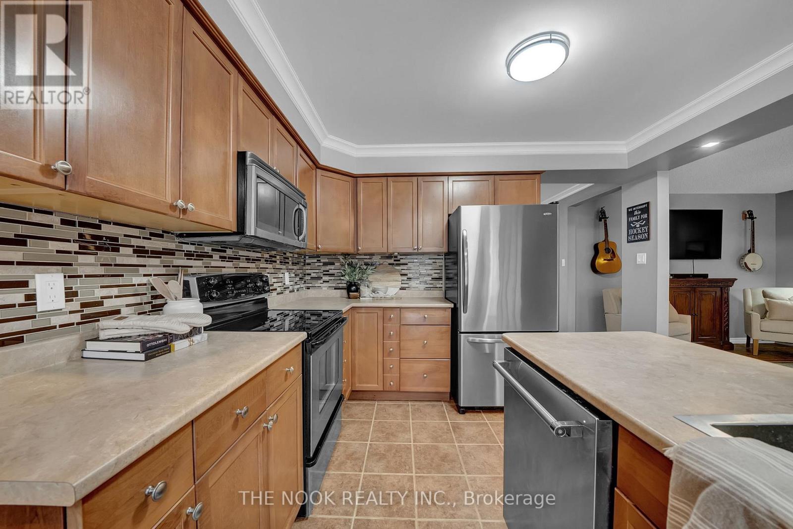 68 Foster Creek Drive, Clarington (Newcastle), Ontario  L1B 1G4 - Photo 15 - E12638326