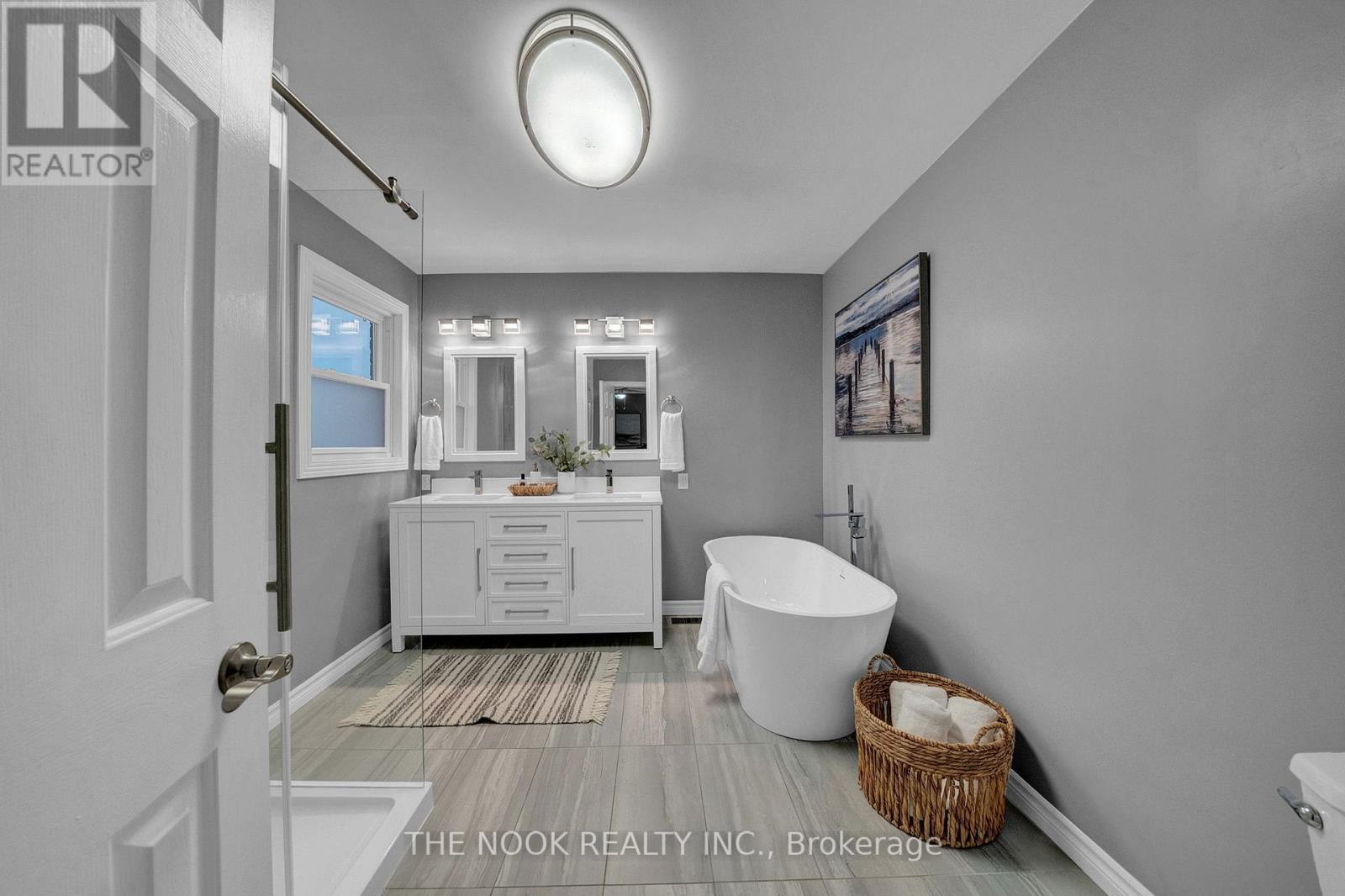 68 Foster Creek Drive, Clarington (Newcastle), Ontario  L1B 1G4 - Photo 28 - E12638326