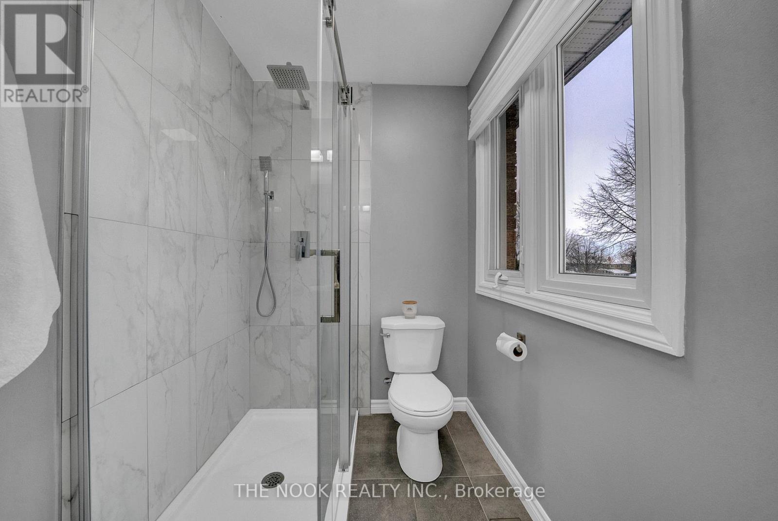 68 Foster Creek Drive, Clarington (Newcastle), Ontario  L1B 1G4 - Photo 34 - E12638326