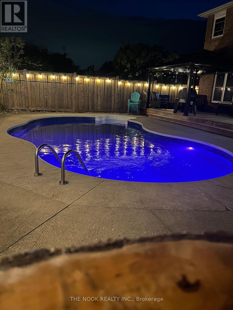 68 Foster Creek Drive, Clarington (Newcastle), Ontario  L1B 1G4 - Photo 46 - E12638326