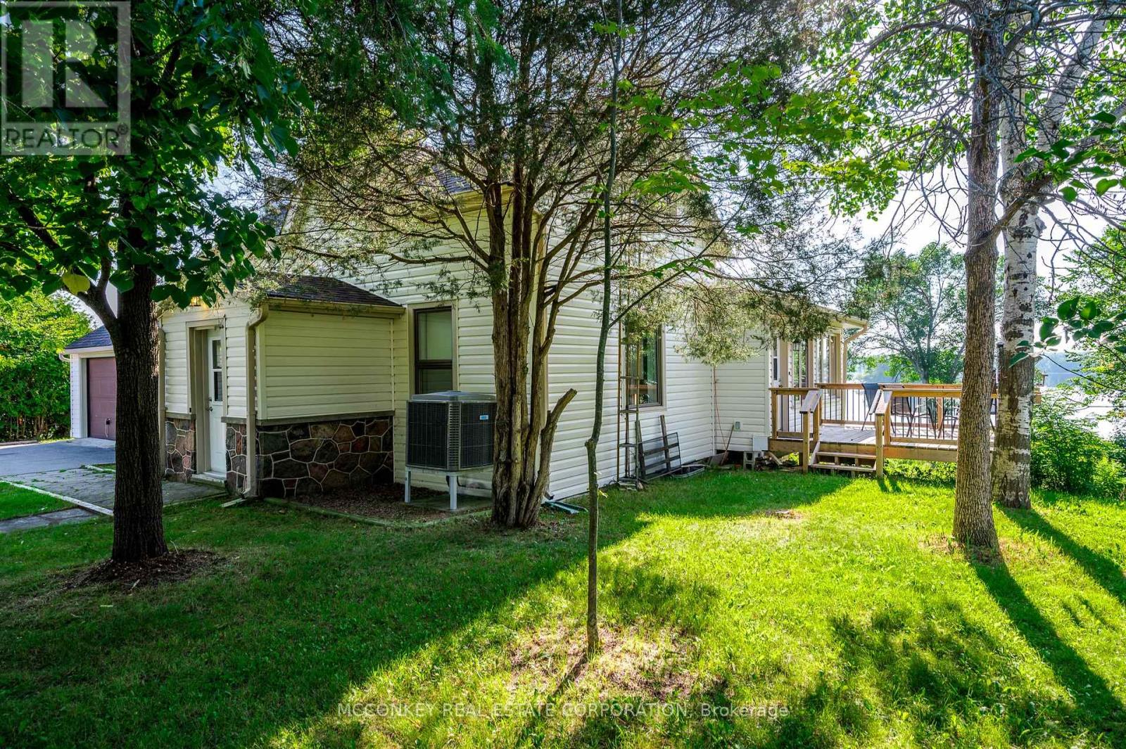 1767 Young's Point Road, Selwyn, Ontario  K0L 2H0 - Photo 11 - X12638280