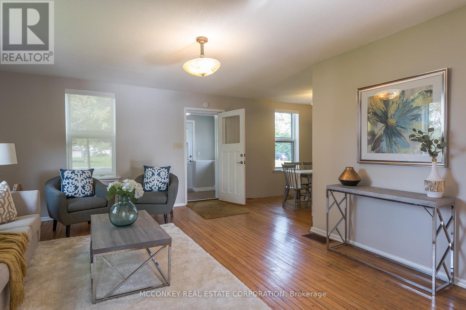 1767 Young's Point Road, Selwyn, Ontario  K0L 2H0 - Photo 16 - X12638280