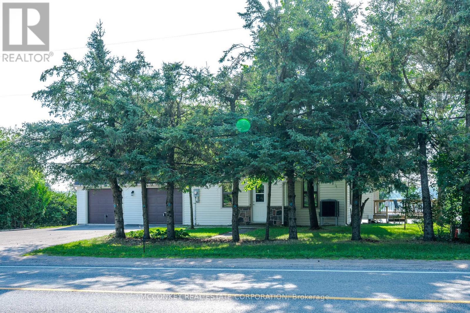 1767 Young's Point Road, Selwyn, Ontario  K0L 2H0 - Photo 2 - X12638280