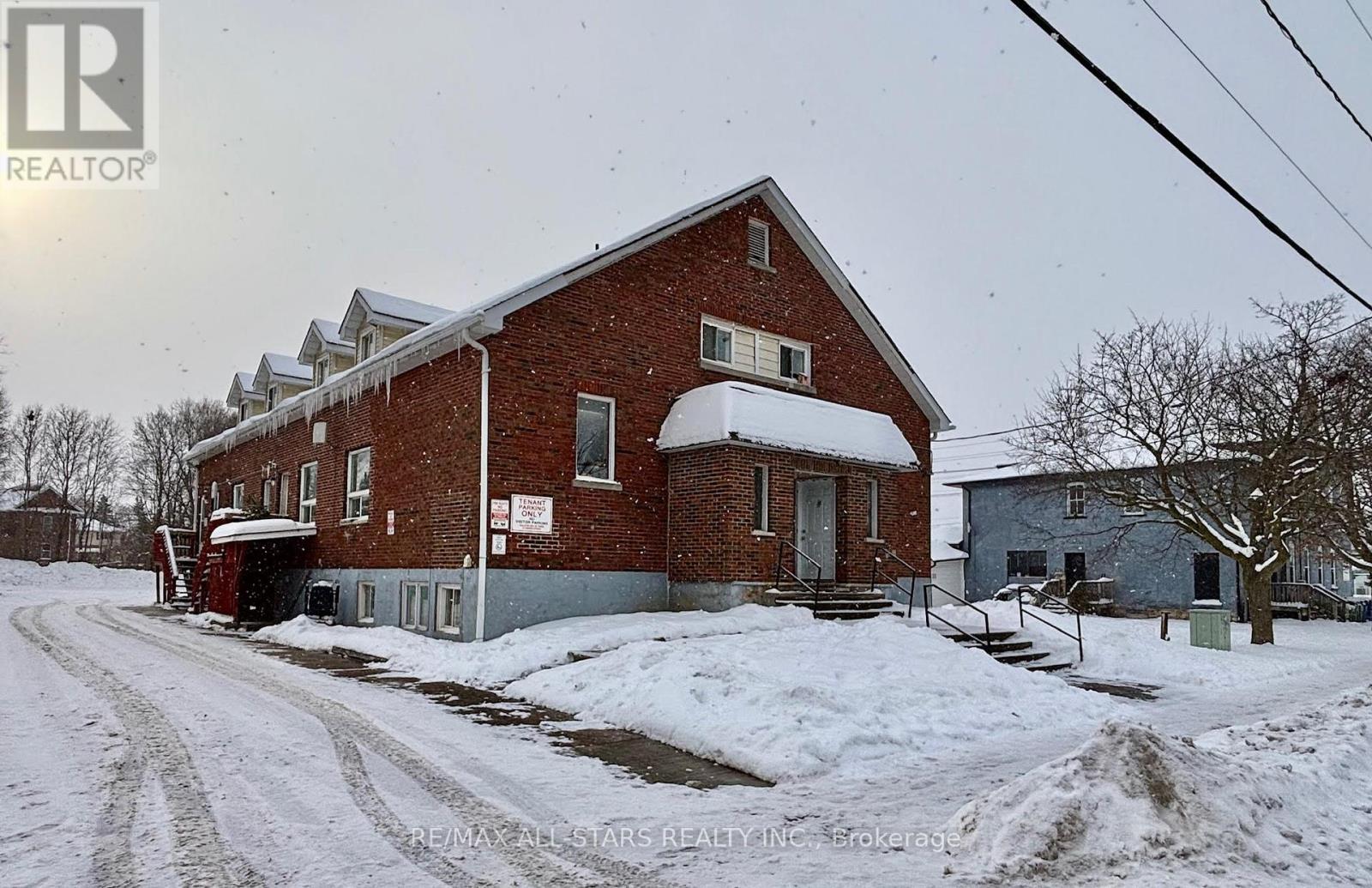 26/30/55 Victoria/glenelg Avenue S, Kawartha Lakes (Lindsay), Ontario  K9V 2C8 - Photo 4 - X12639236