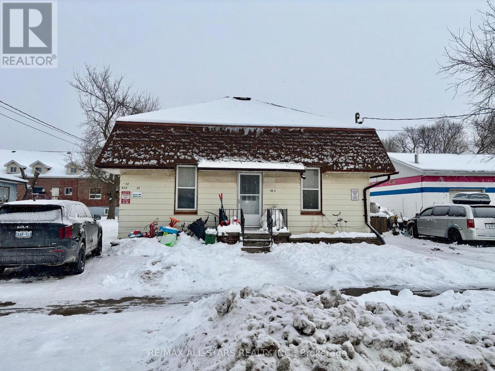 26/30/55 Victoria/glenelg Avenue S, Kawartha Lakes (Lindsay), Ontario  K9V 2C8 - Photo 9 - X12639236