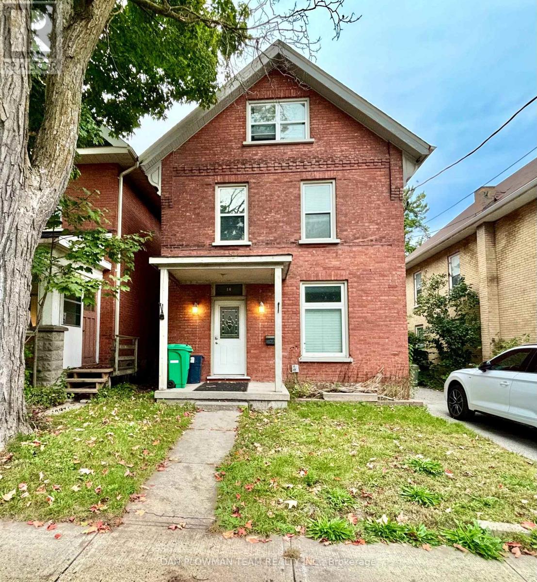 16 Inverlea Street, Peterborough (Northcrest Ward 5), Ontario  K9H 5P9 - Photo 2 - X12639918