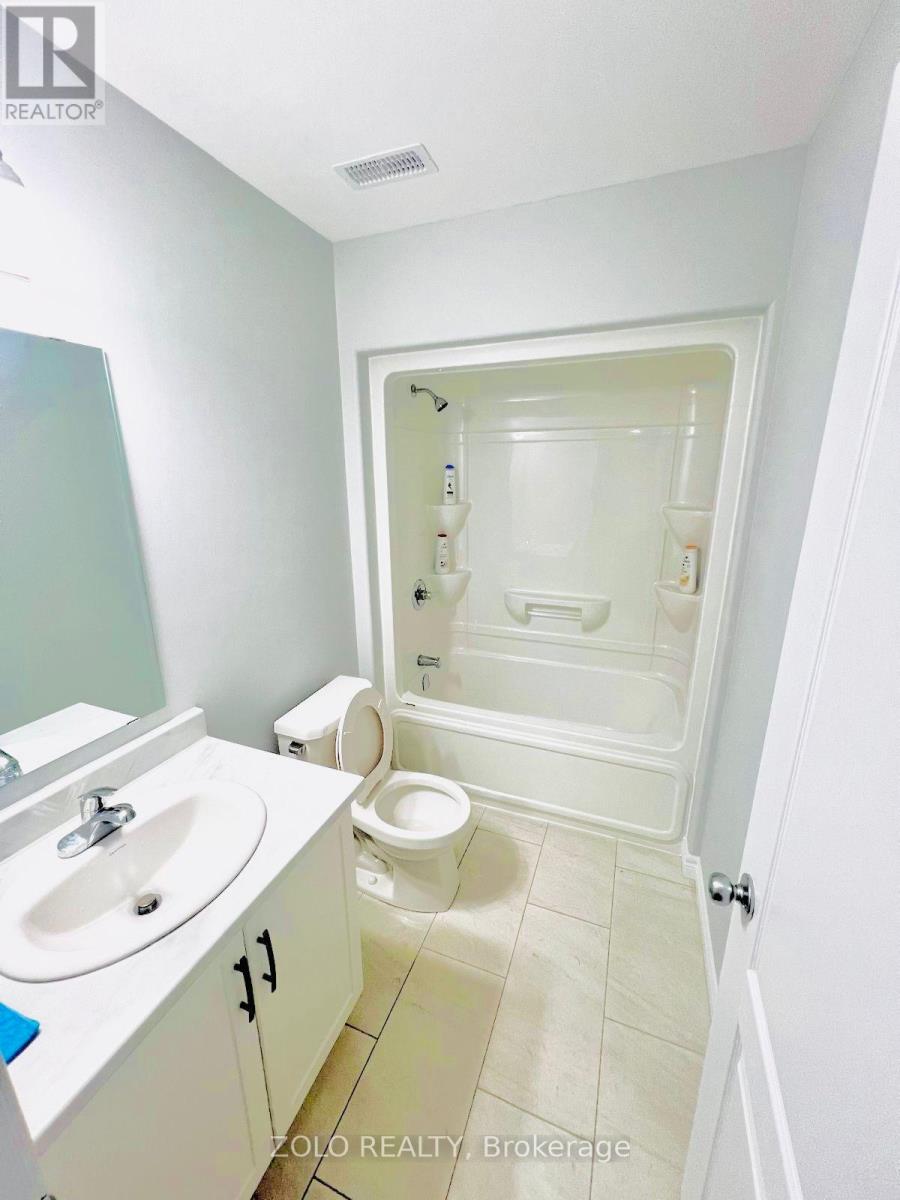 48 York Drive, Peterborough (Monaghan Ward 2), Ontario  K9K 0H1 - Photo 2 - X12640114