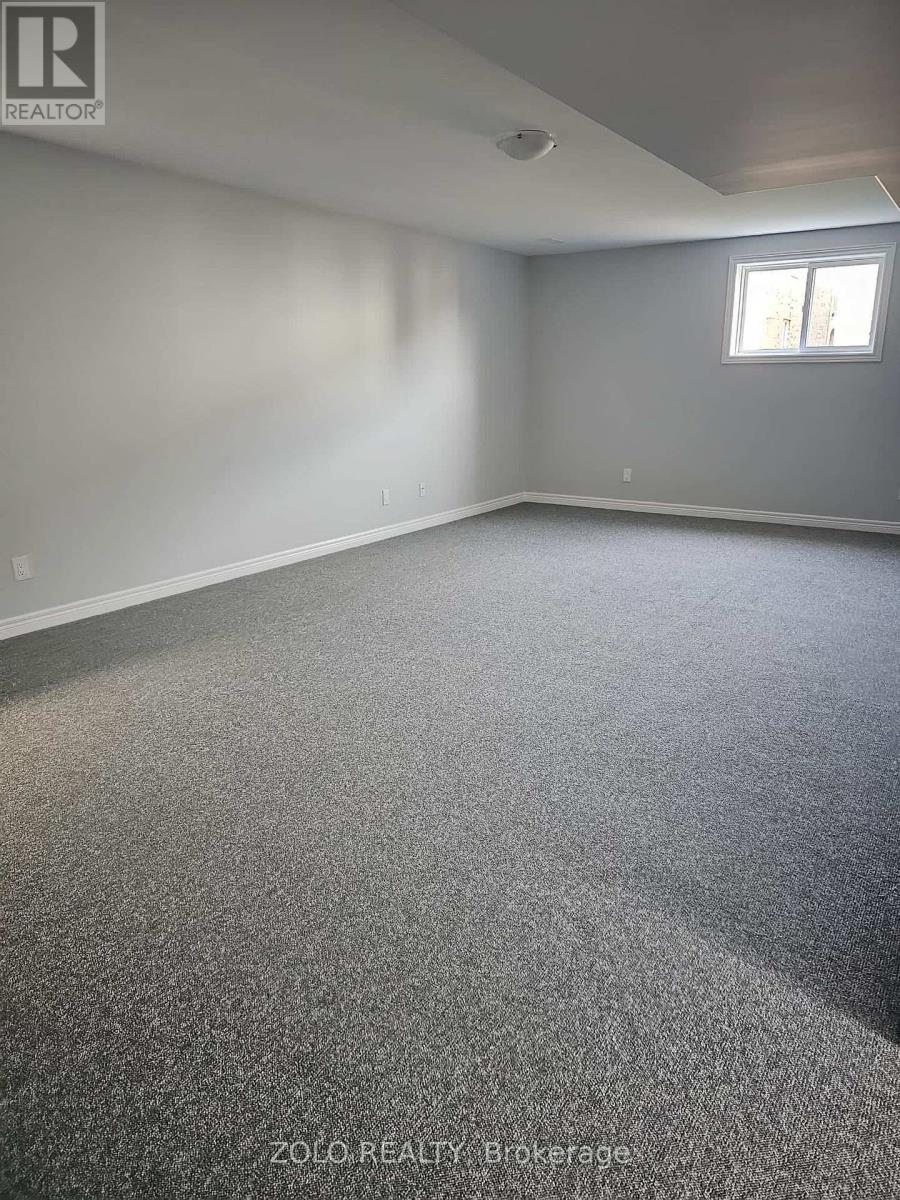 48 York Drive, Peterborough (Monaghan Ward 2), Ontario  K9K 0H1 - Photo 4 - X12640114