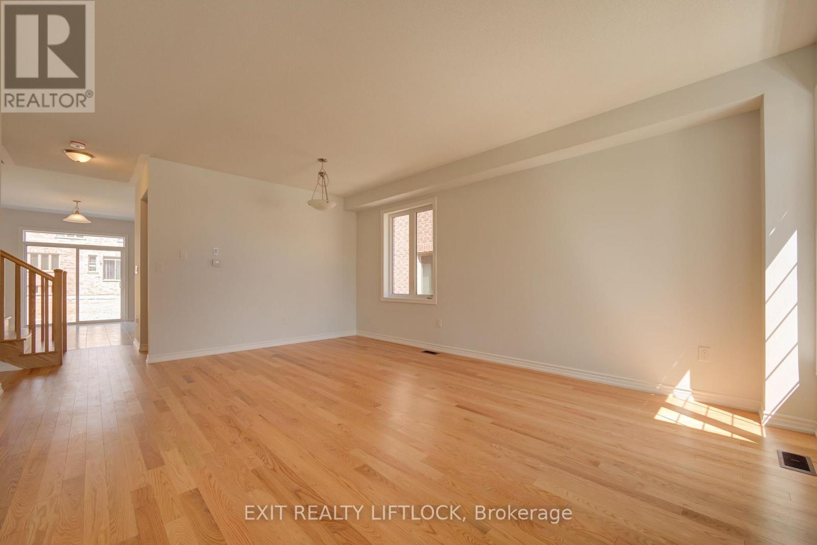 42 Pristine Trail, Cavan Monaghan (Cavan Twp), Ontario  L0A 1G0 - Photo 3 - X12640506