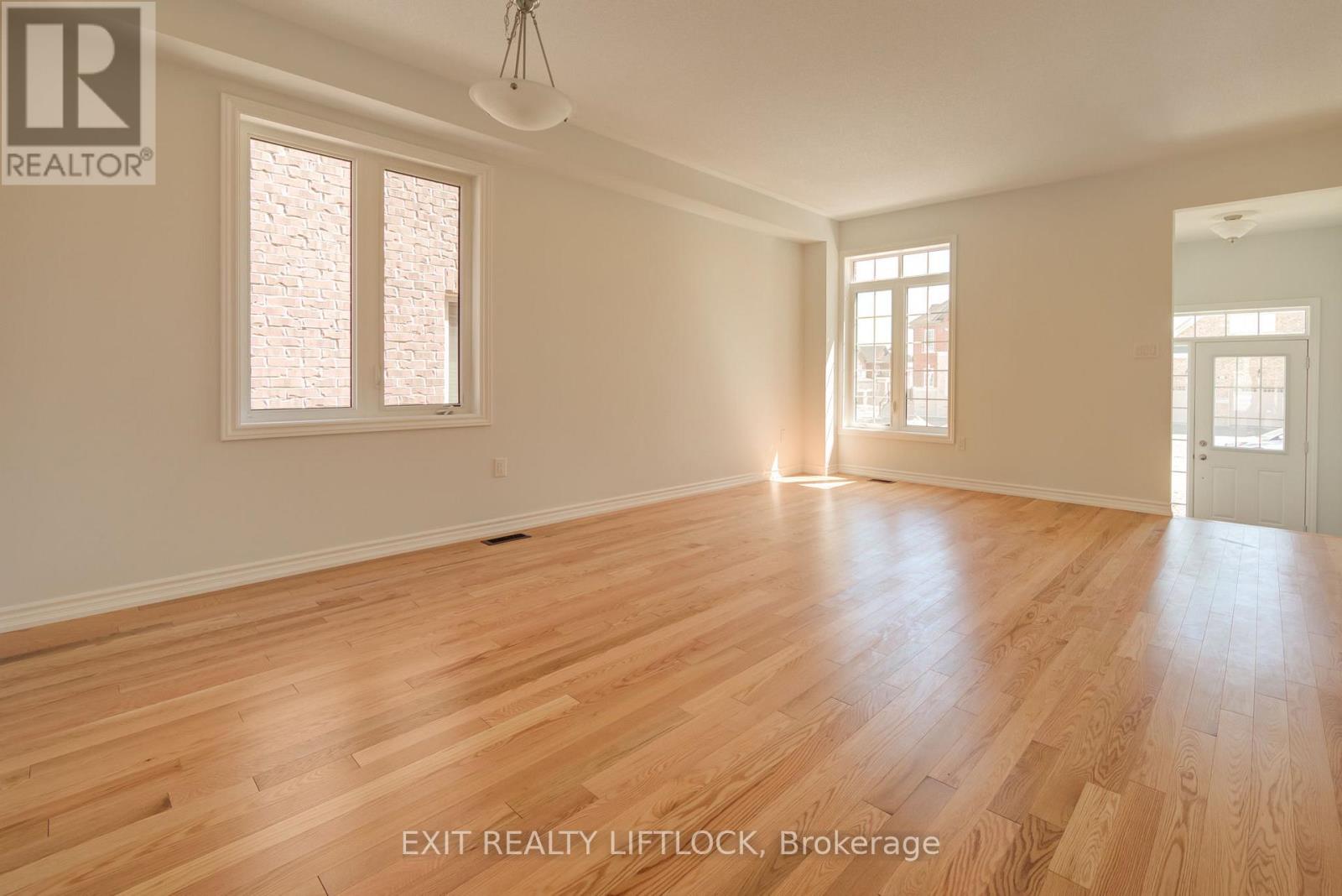 42 Pristine Trail, Cavan Monaghan (Cavan Twp), Ontario  L0A 1G0 - Photo 5 - X12640506