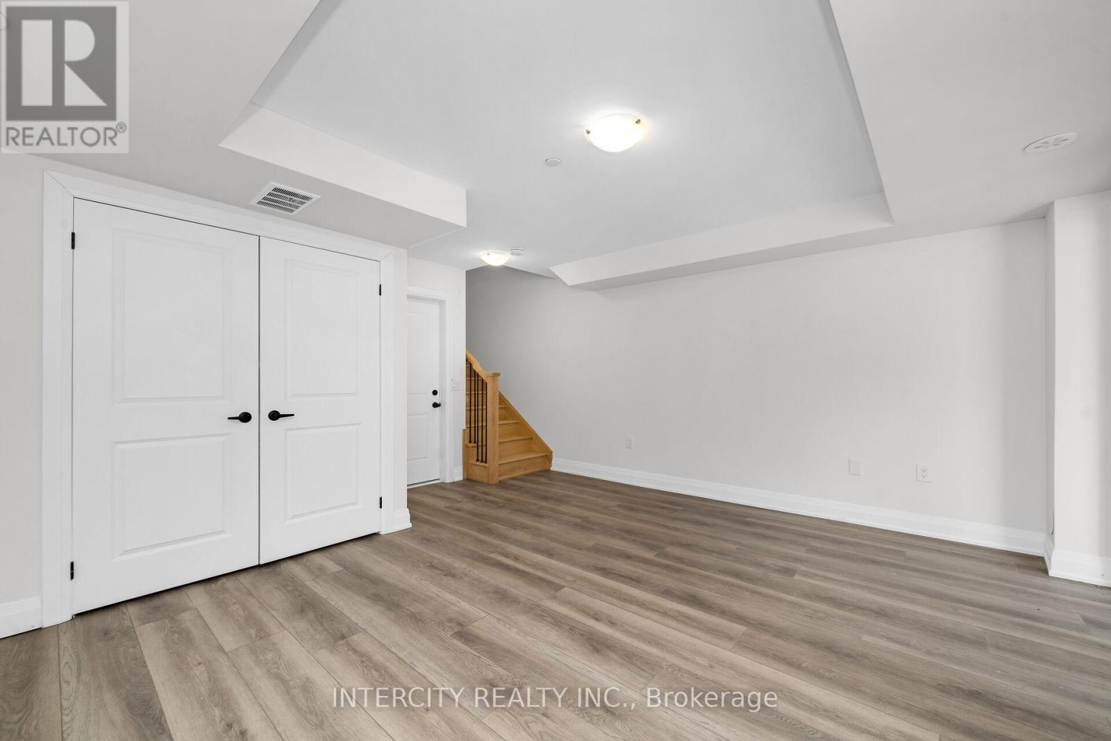 Unit 20 - 79 Marret Lane, Clarington (Newcastle), Ontario  L1B 1J2 - Photo 23 - E12640562