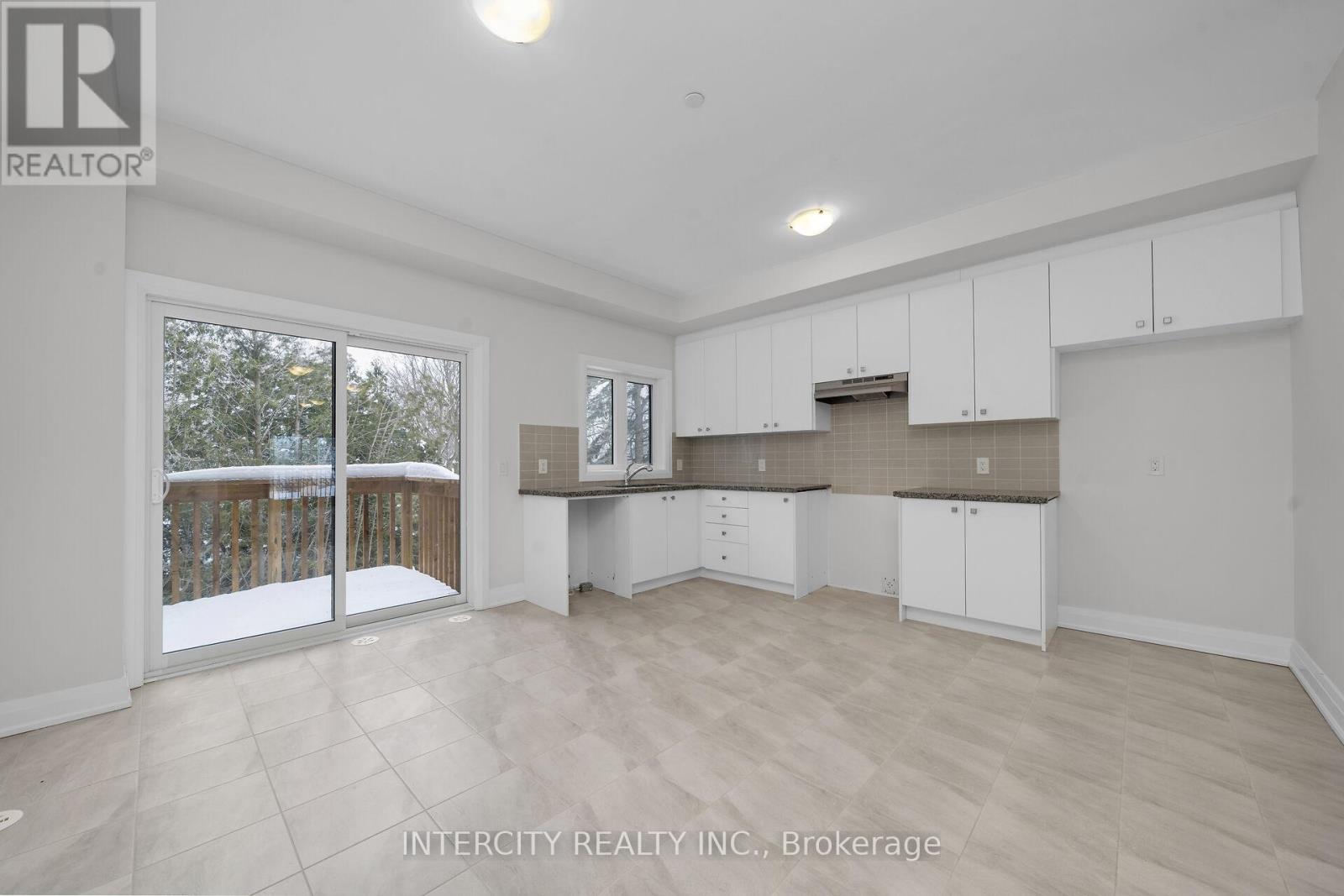 Unit 20 - 79 Marret Lane, Clarington (Newcastle), Ontario  L1B 1J2 - Photo 6 - E12640562