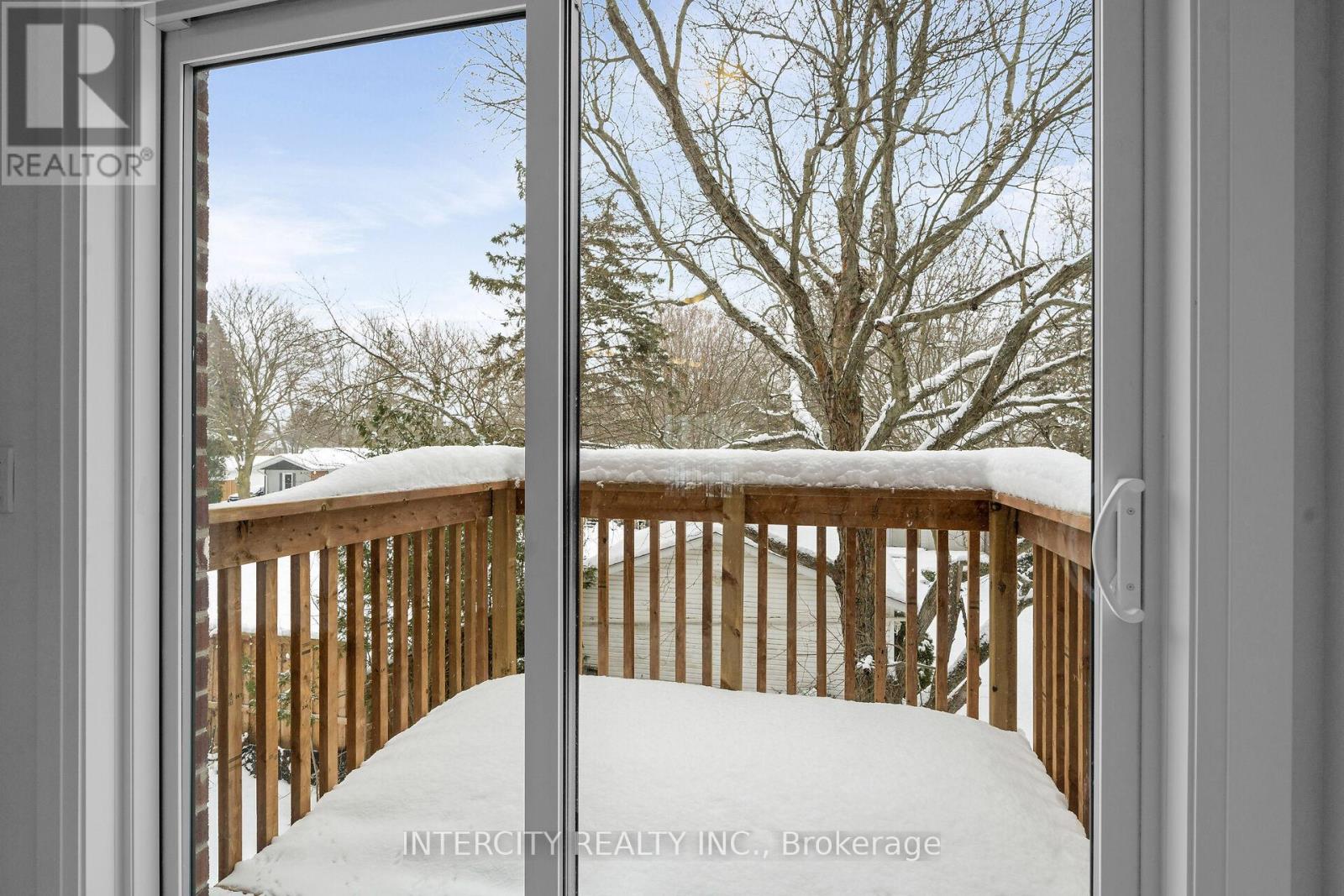 Unit 11 - 43 Marret Lane, Clarington (Newcastle), Ontario  L1B 1J2 - Photo 12 - E12640570