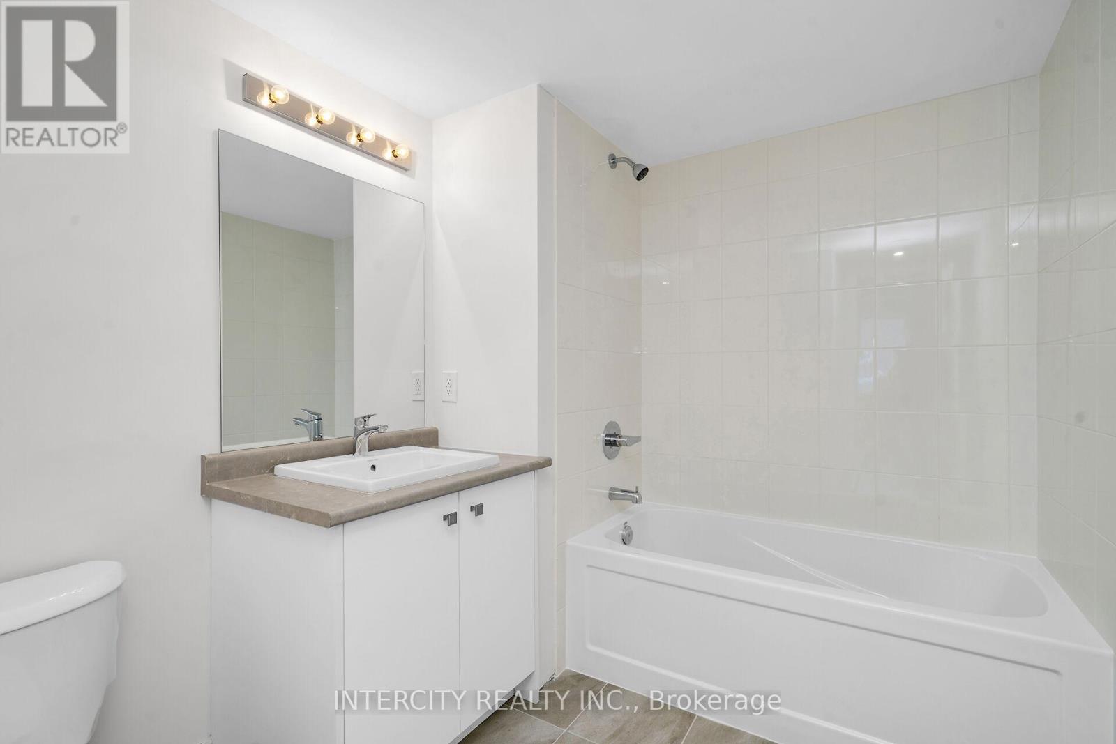 Unit 11 - 43 Marret Lane, Clarington (Newcastle), Ontario  L1B 1J2 - Photo 15 - E12640570