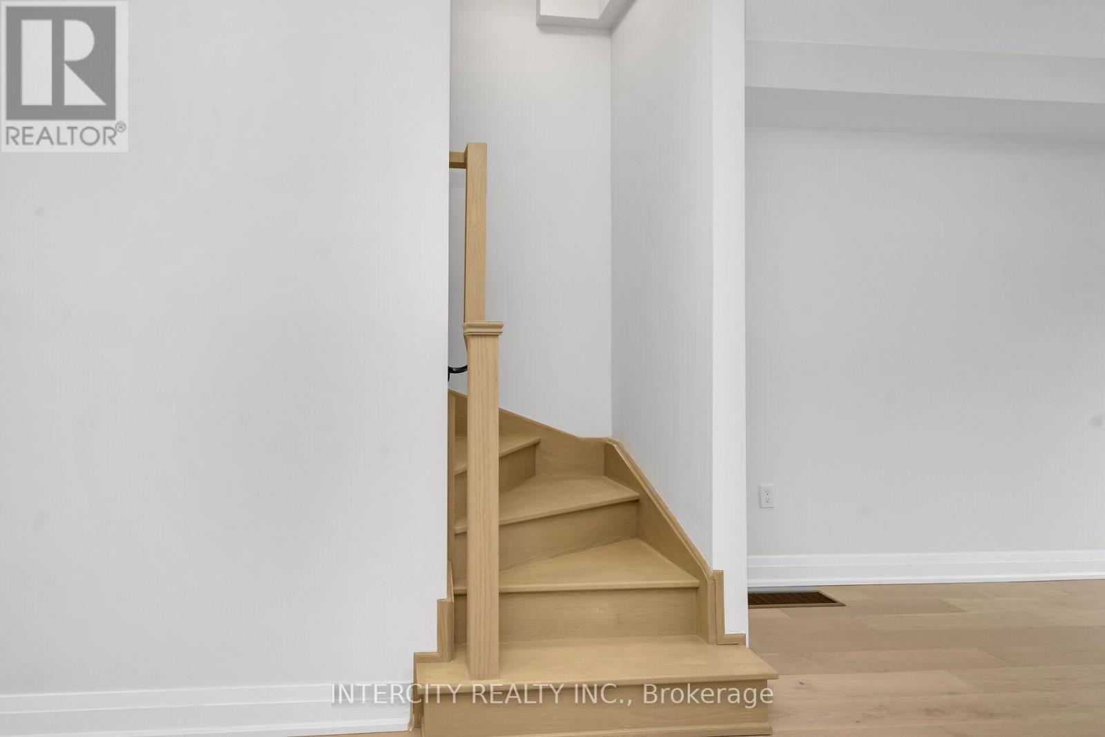 Unit 16 - 63 Marret Lane, Clarington (Newcastle), Ontario  L1B 1J2 - Photo 12 - E12640572