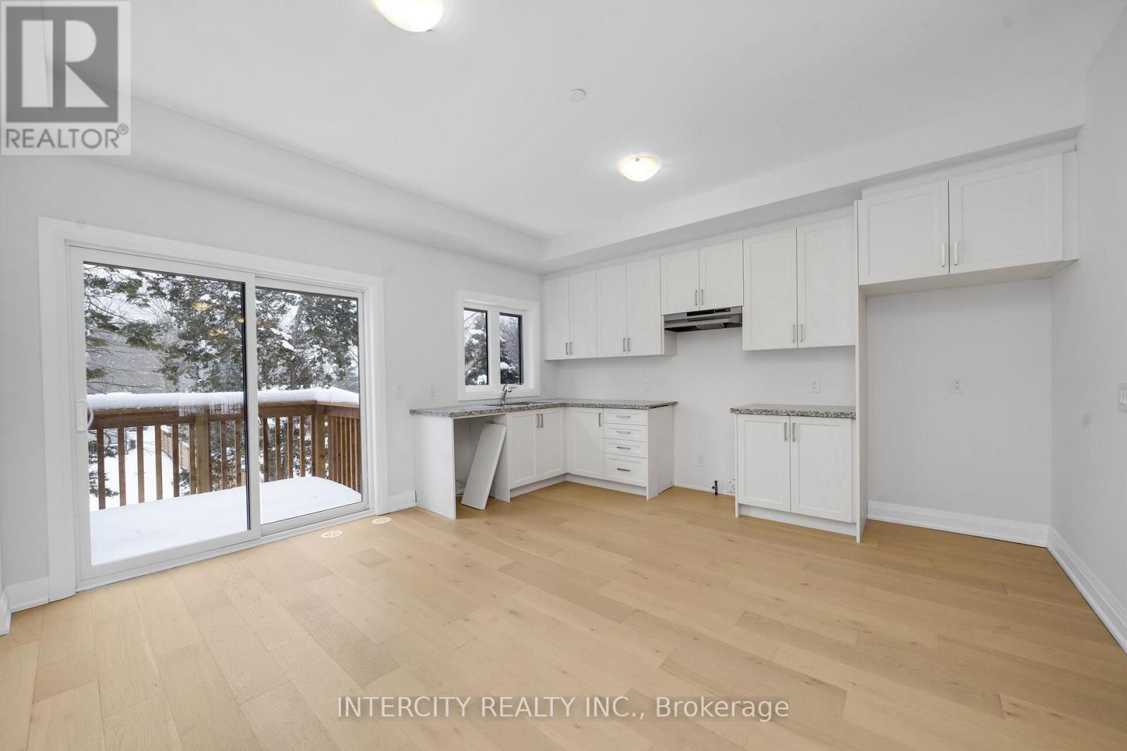 Unit 16 - 63 Marret Lane, Clarington (Newcastle), Ontario  L1B 1J2 - Photo 6 - E12640572