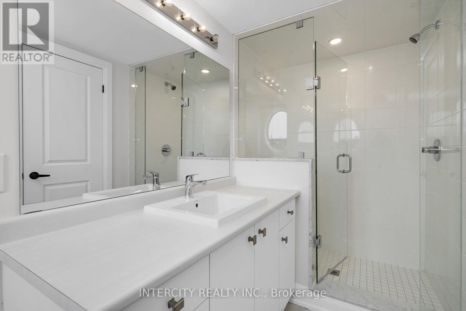 Unit 10 - 39 Marret Lane, Clarington (Newcastle), Ontario  L1B 1J2 - Photo 21 - E12640582