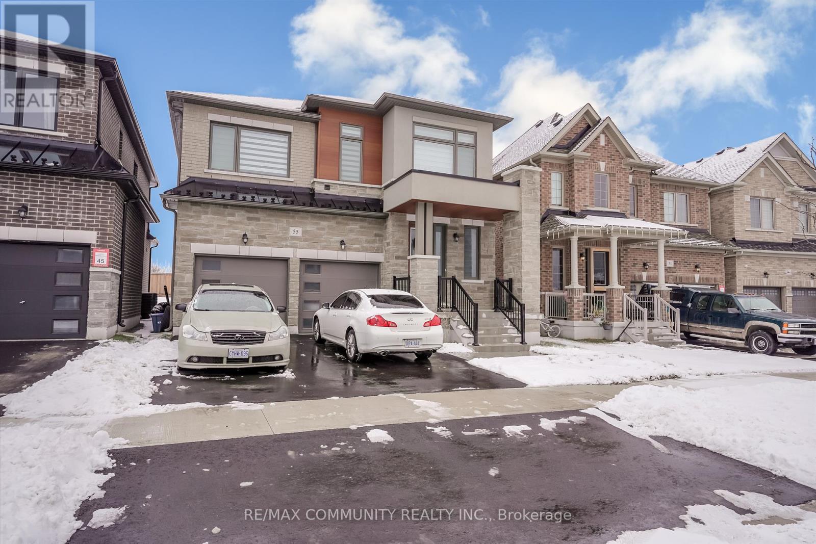 55 Hoad Street N, Clarington (Newcastle), Ontario  L1B 0W1 - Photo 2 - E12641040