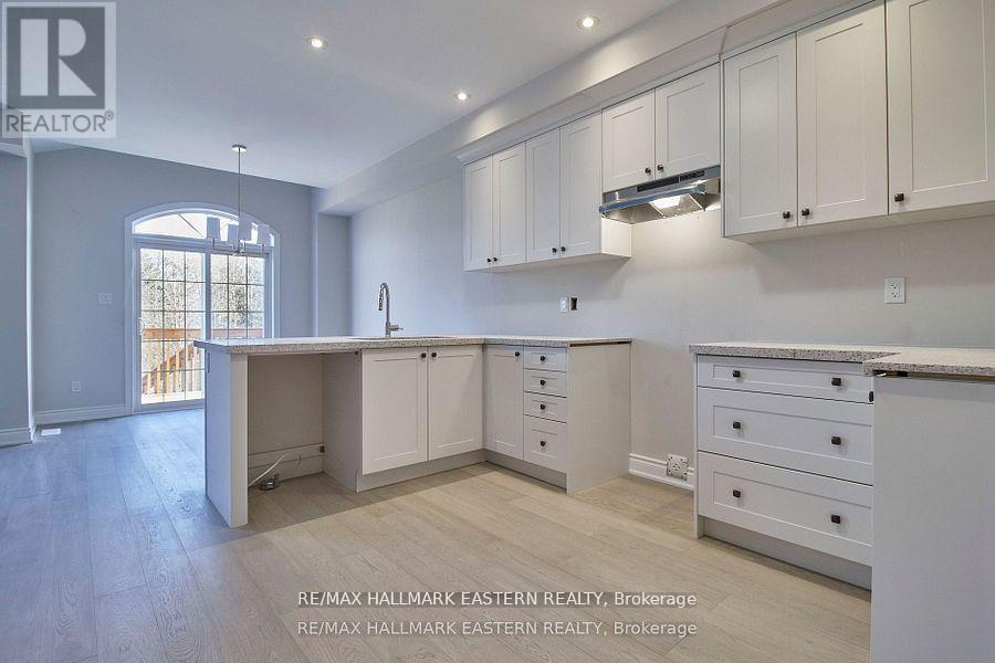 37 Coldbrook Drive, Cavan Monaghan (Millbrook Village), Ontario  L0A 1G0 - Photo 19 - X12641420