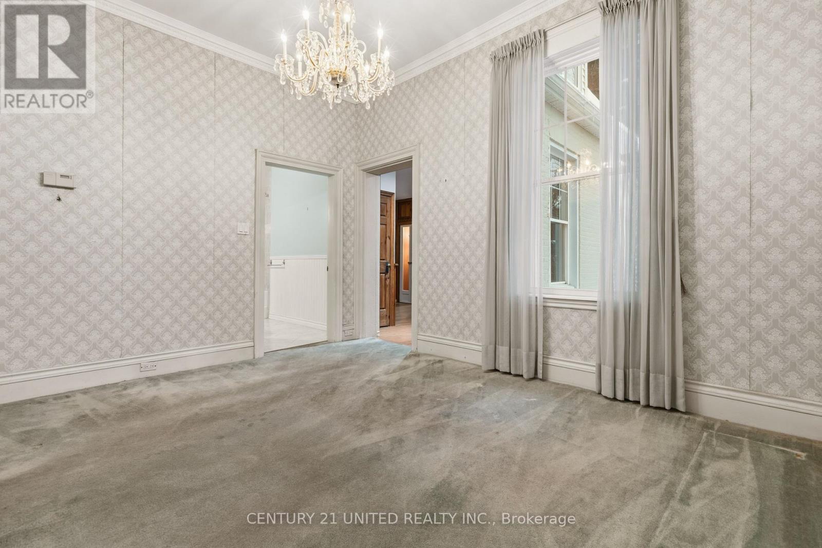 370 Hunter Street W, Peterborough (Town Ward 3), Ontario  K9H 2M5 - Photo 20 - X12641500