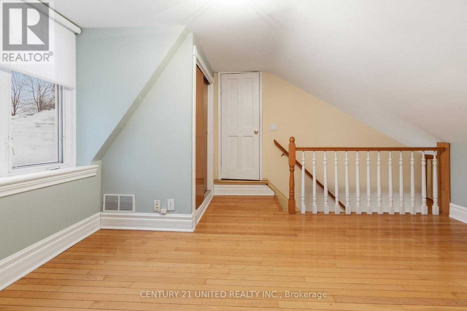 370 Hunter Street W, Peterborough (Town Ward 3), Ontario  K9H 2M5 - Photo 43 - X12641500