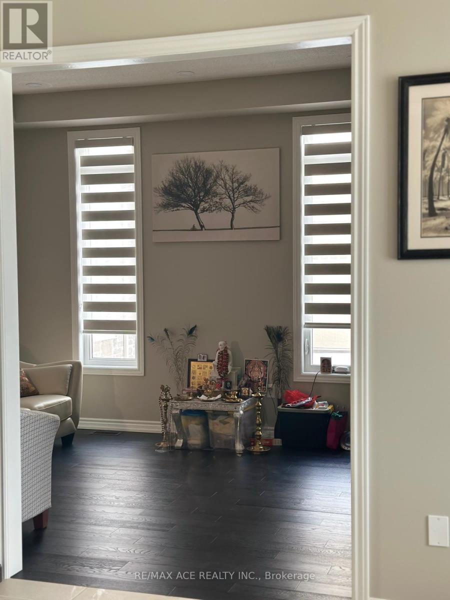 50 Golden Meadows Drive, Otonabee-South Monaghan, Ontario  K9J 0K8 - Photo 6 - X12641754