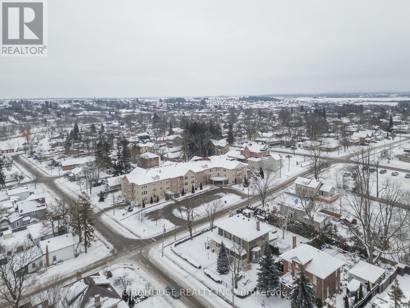 312 - 8 Huron Street, Kawartha Lakes (Lindsay), Ontario  K9V 6K3 - Photo 22 - X12642460