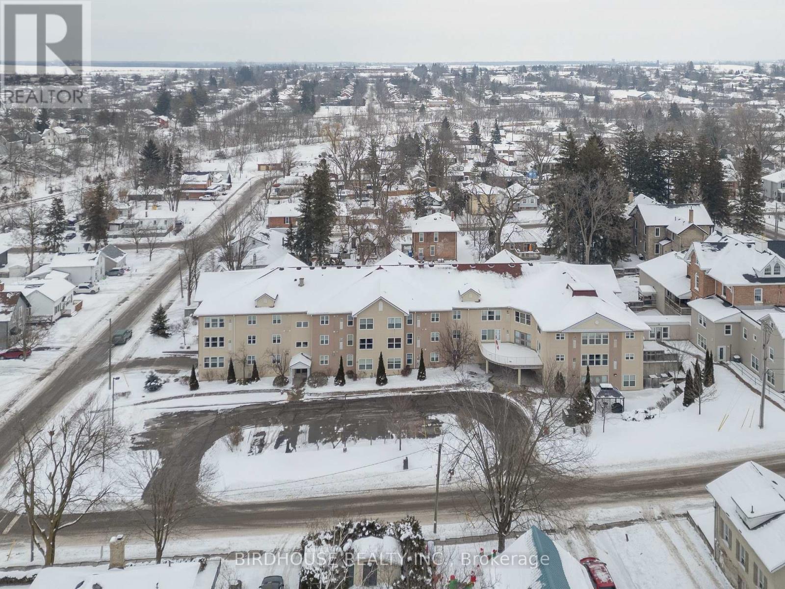 312 - 8 Huron Street, Kawartha Lakes (Lindsay), Ontario  K9V 6K3 - Photo 23 - X12642460