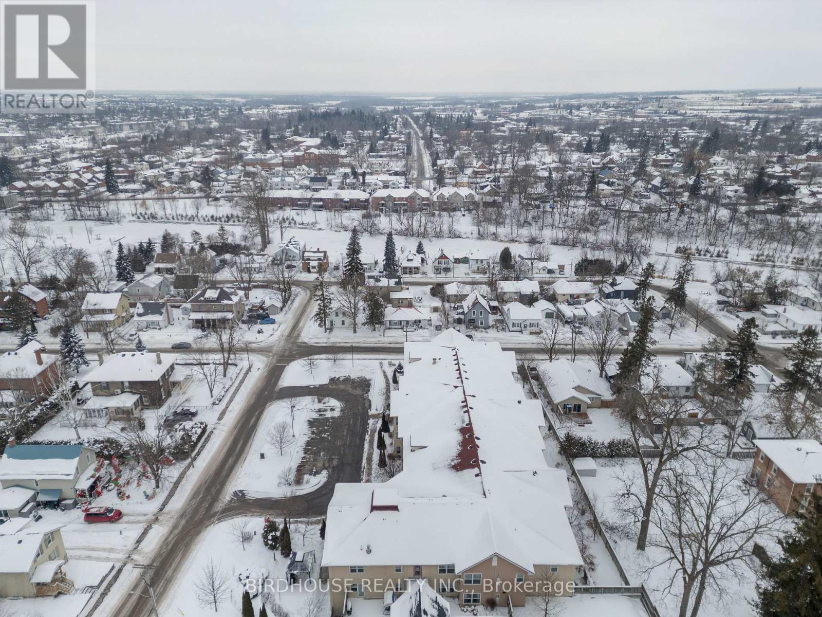 312 - 8 Huron Street, Kawartha Lakes (Lindsay), Ontario  K9V 6K3 - Photo 27 - X12642460