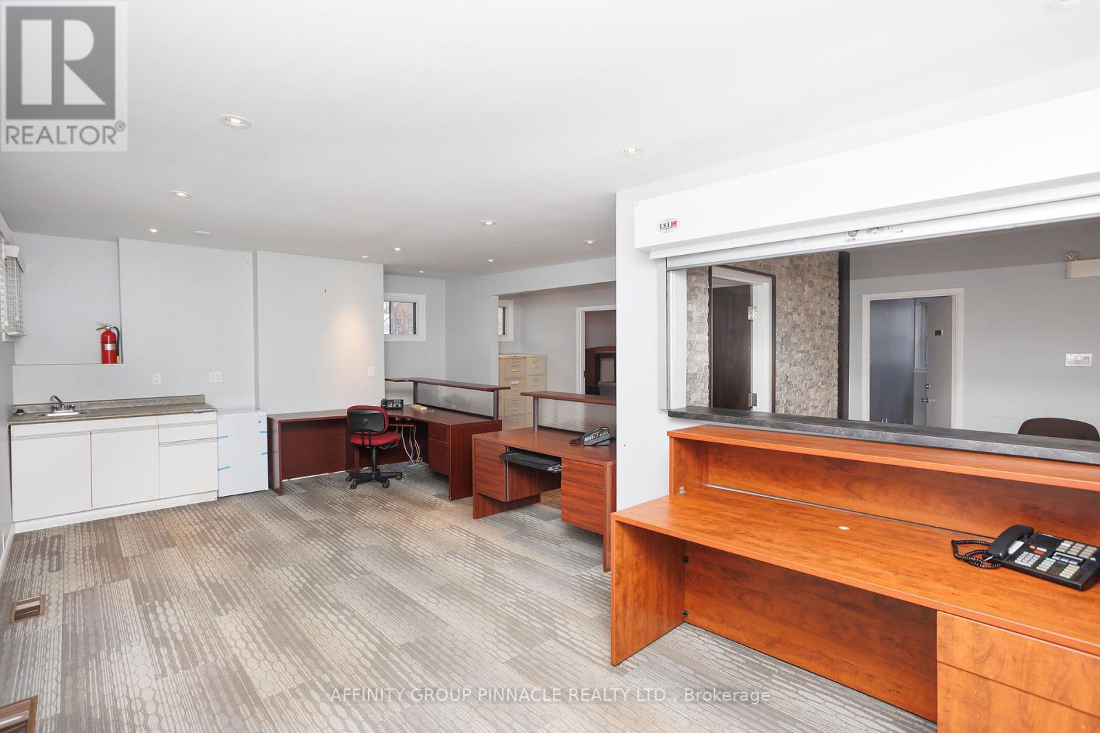 47 Lindsay Street S, Kawartha Lakes (Lindsay), Ontario  K9V 2M1 - Photo 18 - X12642682