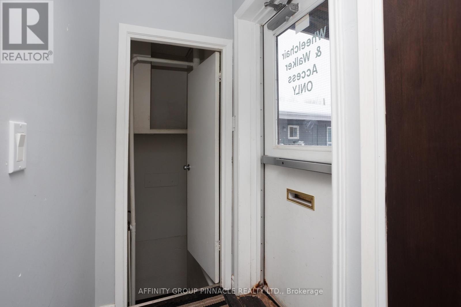 47 Lindsay Street S, Kawartha Lakes (Lindsay), Ontario  K9V 2M1 - Photo 32 - X12642682