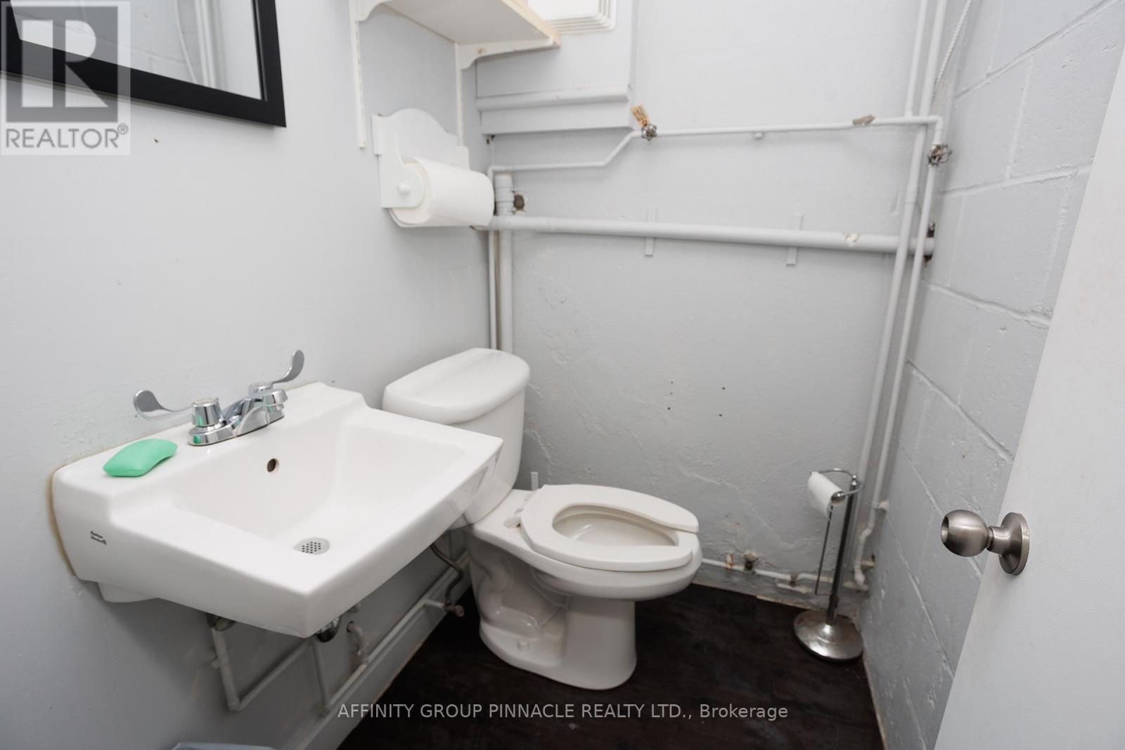 47 Lindsay Street S, Kawartha Lakes (Lindsay), Ontario  K9V 2M1 - Photo 34 - X12642682