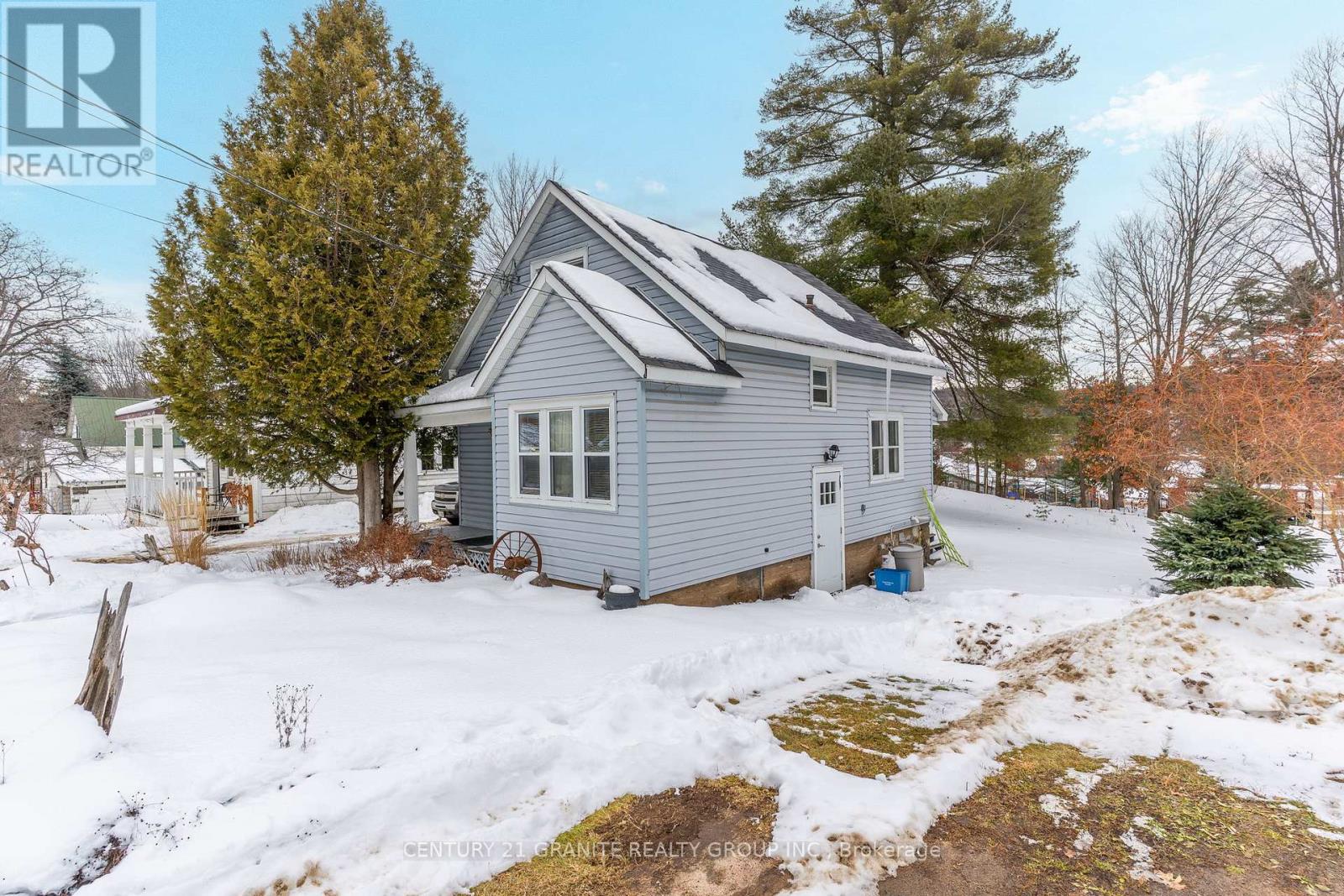 42 Chemaushgon Road, Bancroft (Bancroft Ward), Ontario  K0L 1C0 - Photo 28 - X12642718