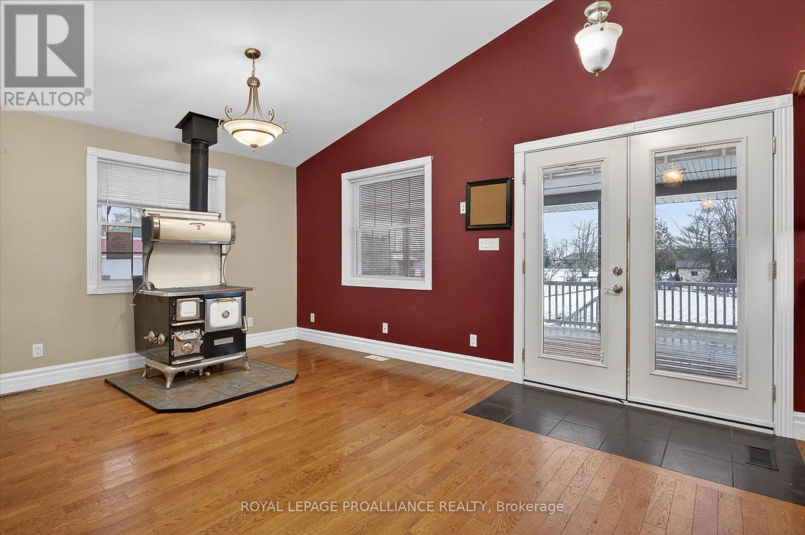 2258 County Road 45, Asphodel-Norwood (Norwood), Ontario  K0L 2V0 - Photo 8 - X12642732