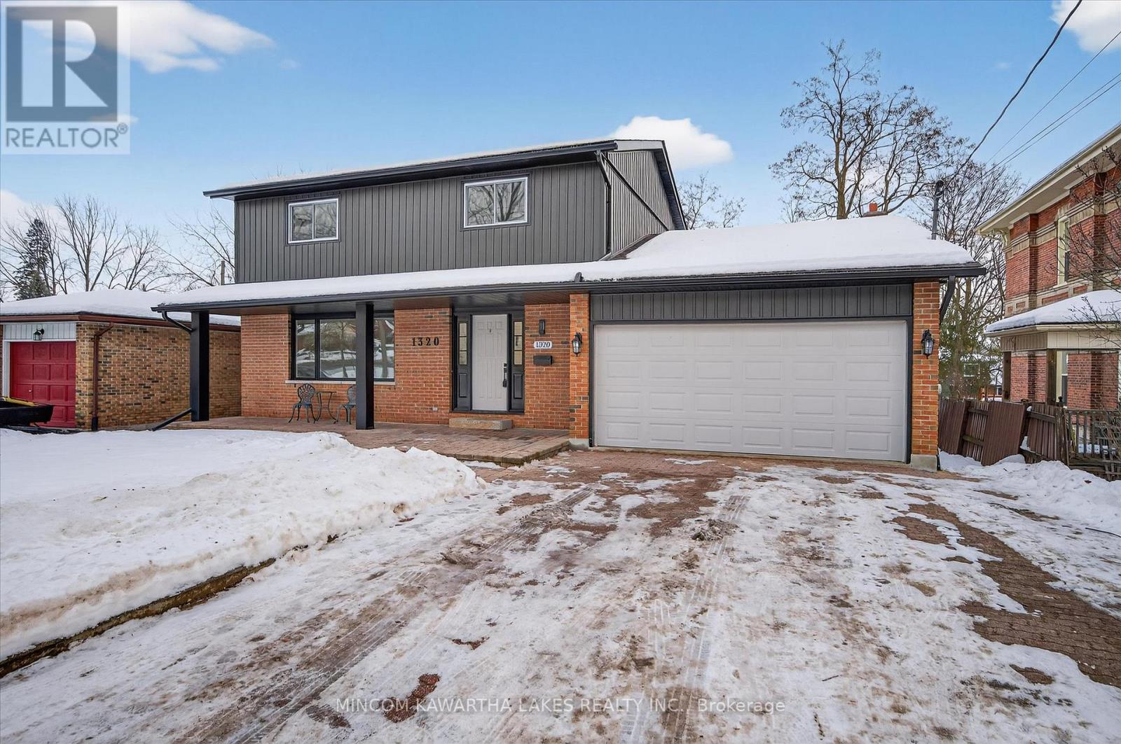 1320 Albertus Avenue, Peterborough (Town Ward 3), Ontario  K9J 7S3 - Photo 2 - X12642962