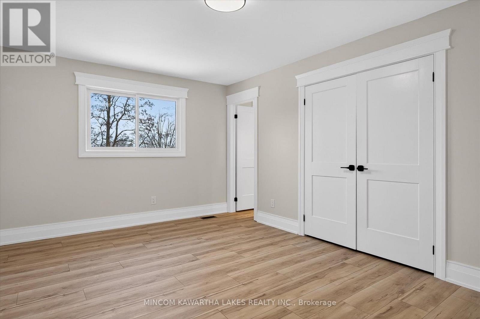 1320 Albertus Avenue, Peterborough (Town Ward 3), Ontario  K9J 7S3 - Photo 31 - X12642962