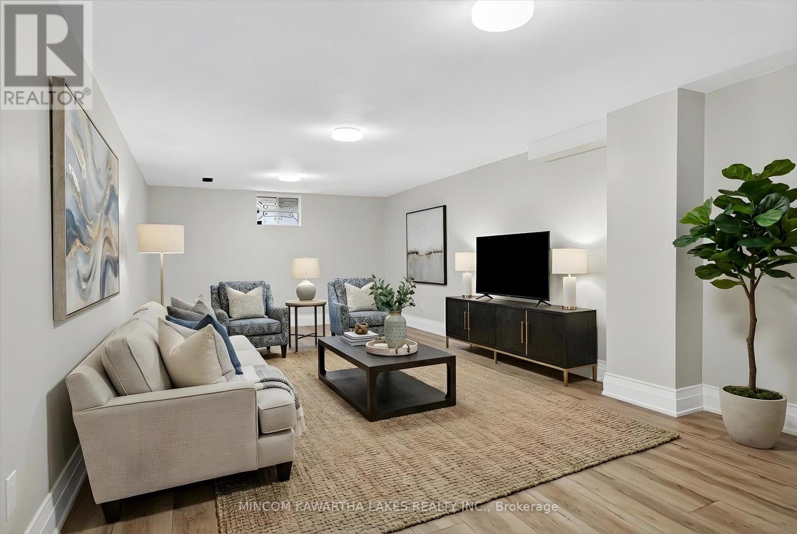 1320 Albertus Avenue, Peterborough (Town Ward 3), Ontario  K9J 7S3 - Photo 42 - X12642962