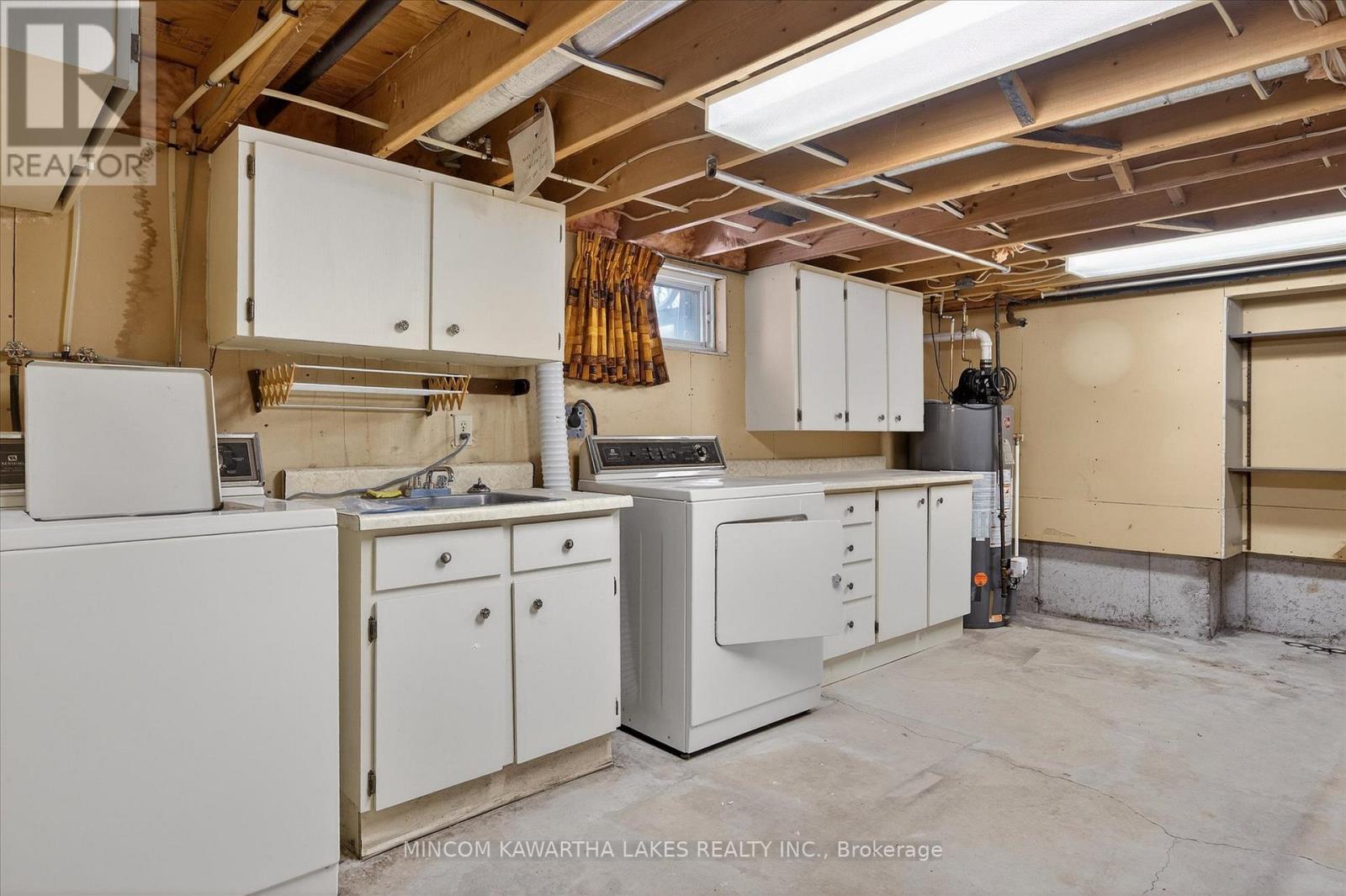 1320 Albertus Avenue, Peterborough (Town Ward 3), Ontario  K9J 7S3 - Photo 46 - X12642962