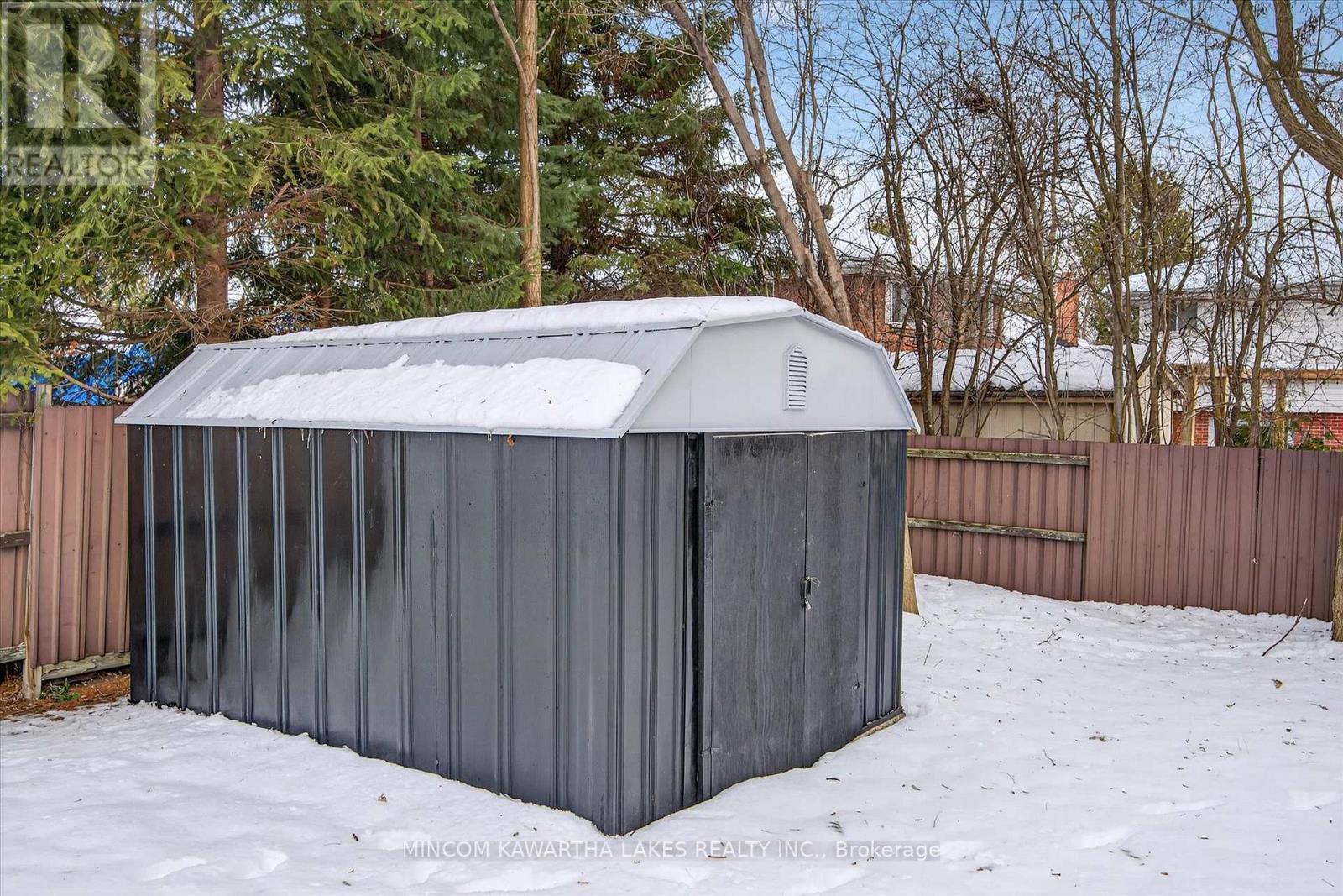 1320 Albertus Avenue, Peterborough (Town Ward 3), Ontario  K9J 7S3 - Photo 50 - X12642962