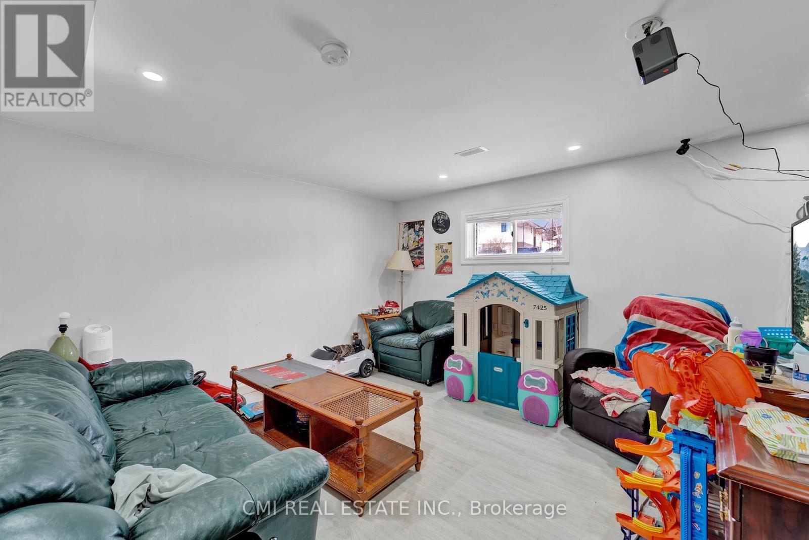 1337 Tudor Crescent, Peterborough (Ashburnham Ward 4), Ontario  K9L 1X1 - Photo 14 - X12642970