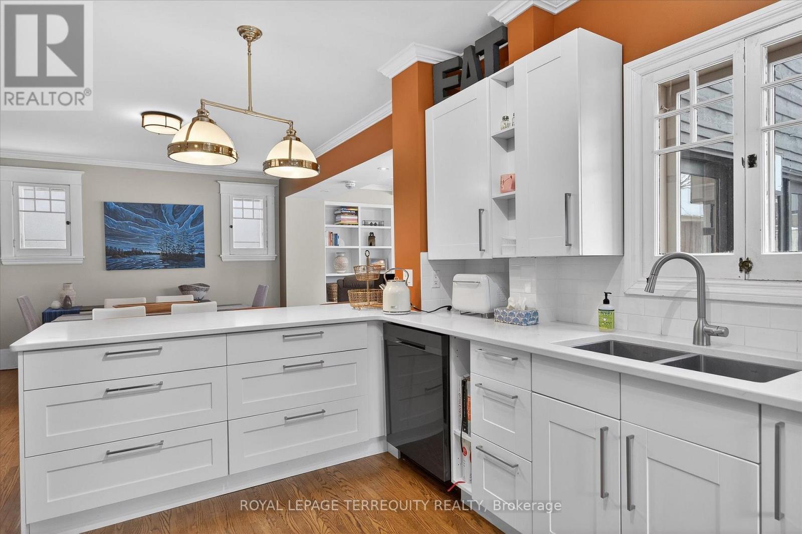 53 Benson Avenue, Peterborough (Northcrest Ward 5), Ontario  K9H 5X7 - Photo 10 - X12643320