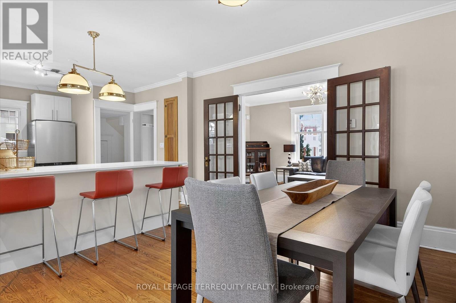 53 Benson Avenue, Peterborough (Northcrest Ward 5), Ontario  K9H 5X7 - Photo 15 - X12643320