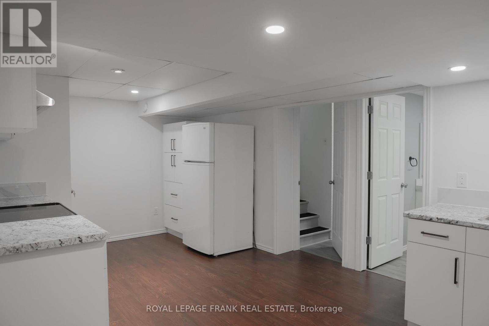 1 Crescent Court, Kawartha Lakes (Lindsay), Ontario  K9V 3Y8 - Photo 16 - X12643588