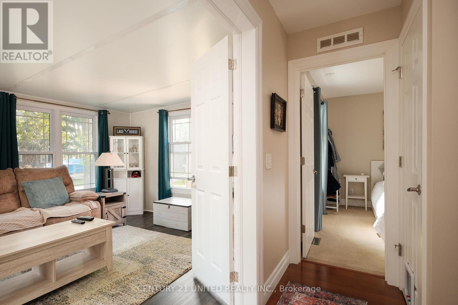 4 Rollies Bay Road E, Curve Lake First Nation 35 (Curve Lake First Nation), Ontario  K0L 1R0 - Photo 13 - X12643700