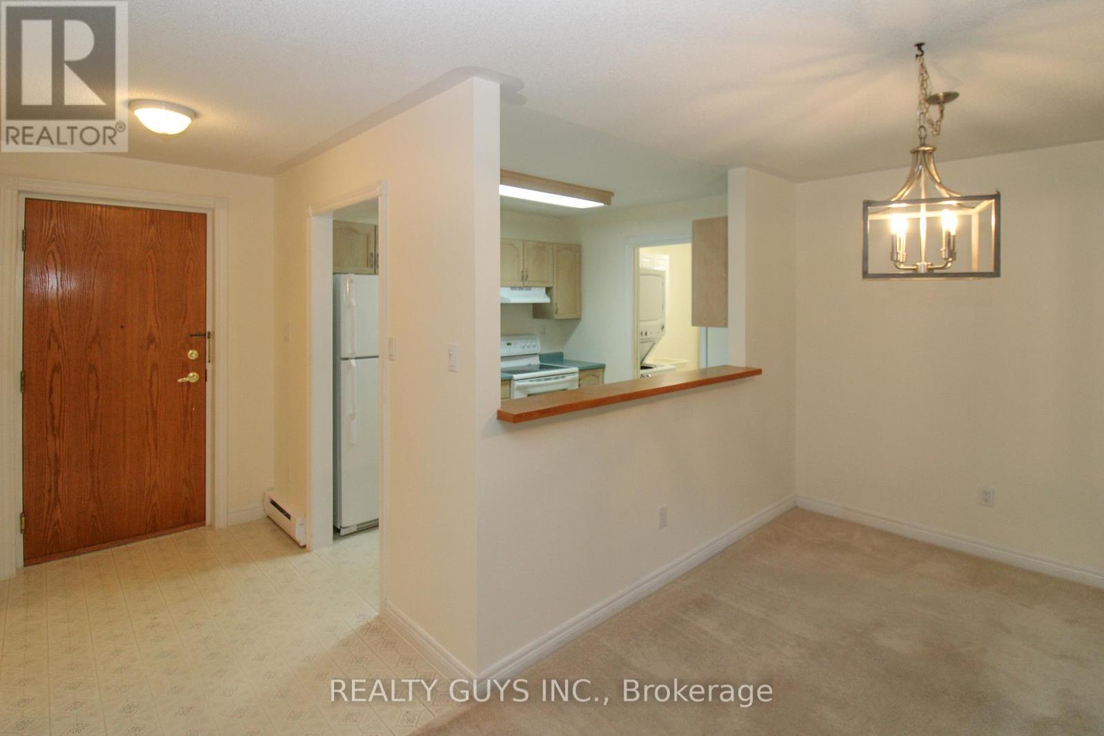 693 Whitaker Street, Peterborough (Ashburnham Ward 4), Ontario  K9H 7K3 - Photo 21 - X12644070