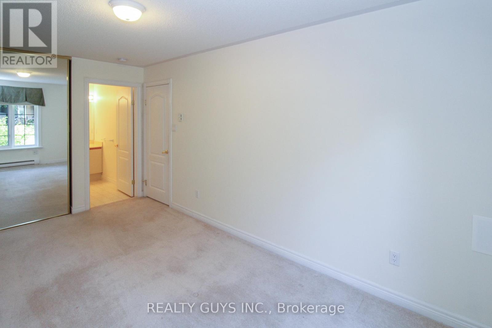 693 Whitaker Street, Peterborough (Ashburnham Ward 4), Ontario  K9H 7K3 - Photo 33 - X12644070