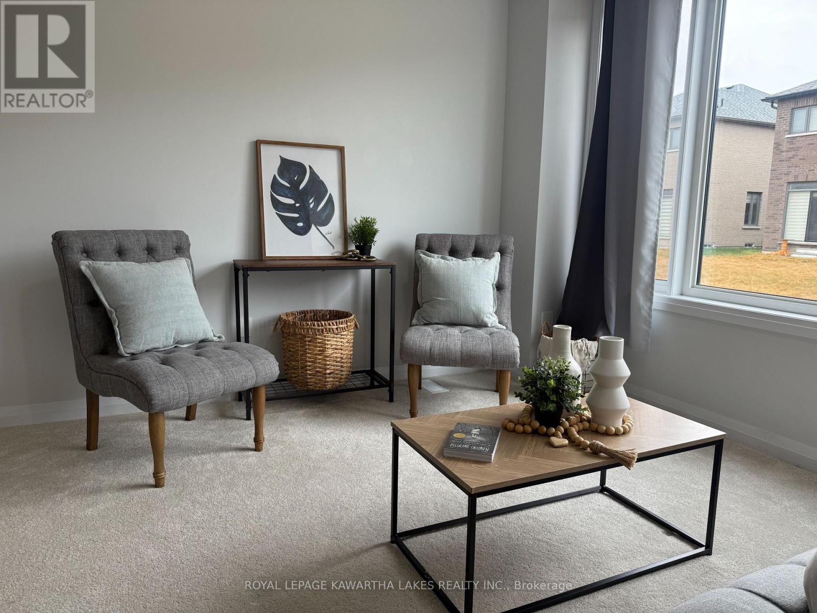 19 Keenan Street, Kawartha Lakes (Lindsay), Ontario  K9V 6C2 - Photo 10 - X12644470