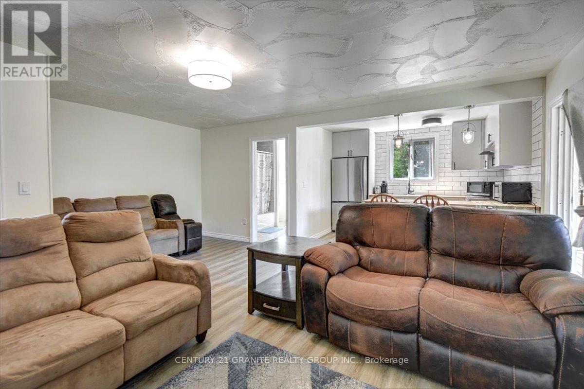 4 - 2289 Loop Road, Highlands East (Monmouth), Ontario  K0L 3C0 - Photo 9 - X12644880