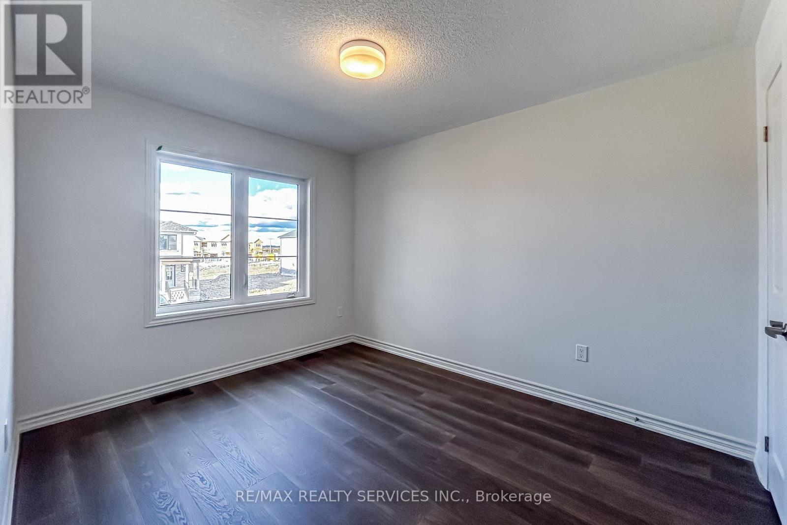 123 Sanderson Drive, Kawartha Lakes (Lindsay), Ontario  K9V 0T2 - Photo 33 - X12644902