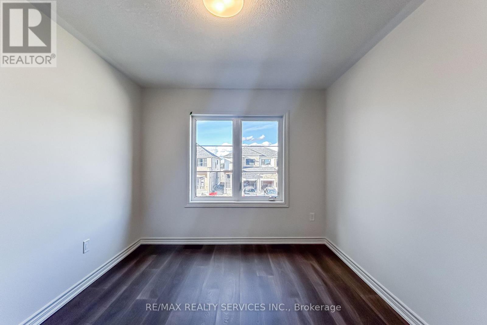 123 Sanderson Drive, Kawartha Lakes (Lindsay), Ontario  K9V 0T2 - Photo 34 - X12644902